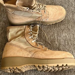 COPY - Mens Combat Boots - Size 10.5 Used - Worn Once. Great Condition